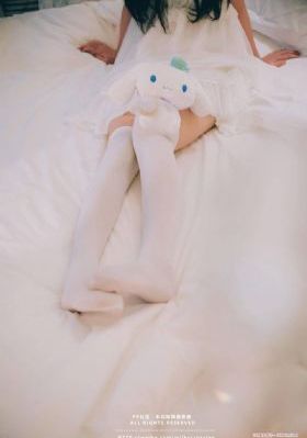 娇妻被领导抱进卧室_DVD电影完整版